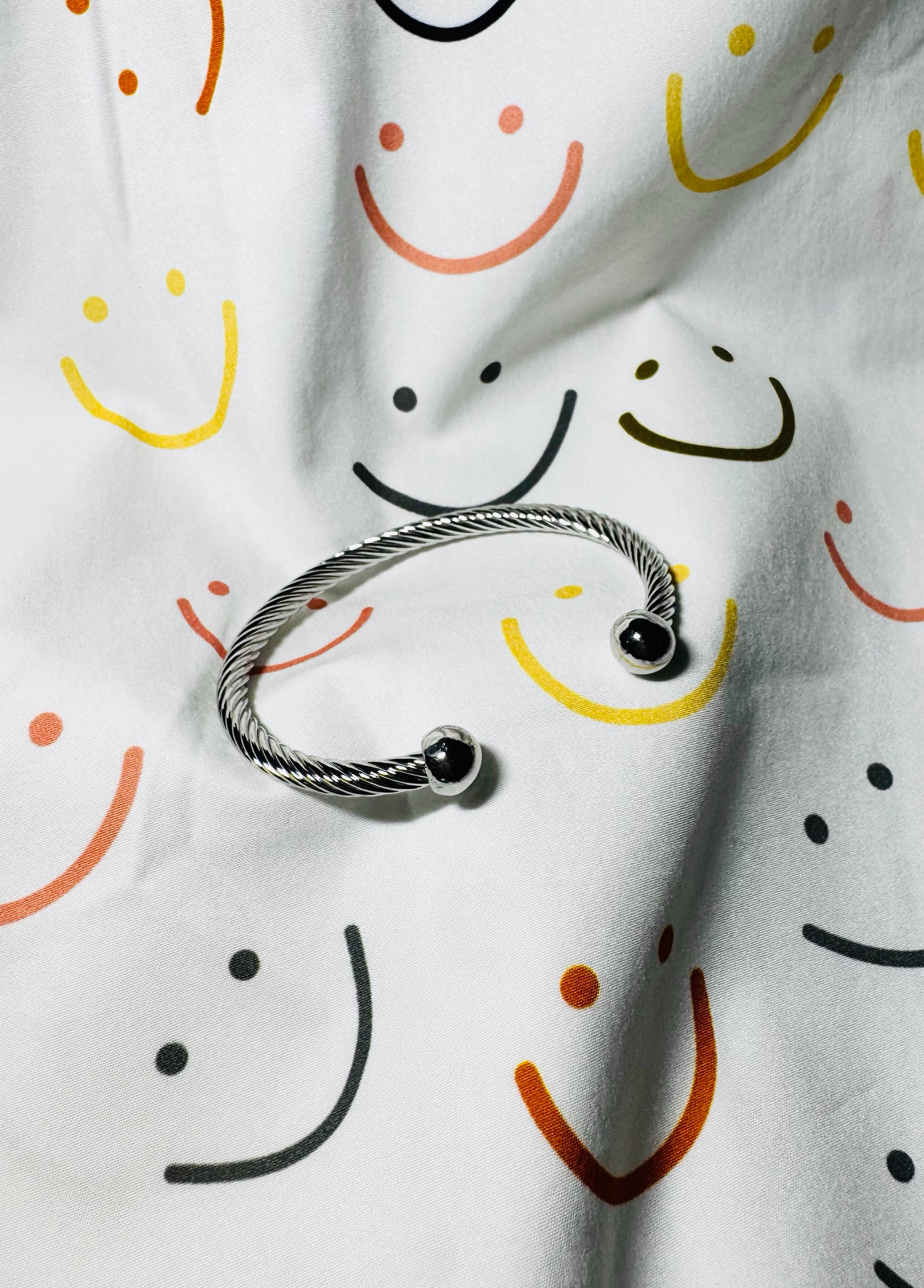 Pulsera de trenzado ajustable